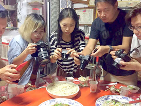 港澳媒體採訪金門特色菜