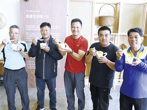 回味金門道地佳肴-安籤（地瓜）湯。（陳麗妤攝）