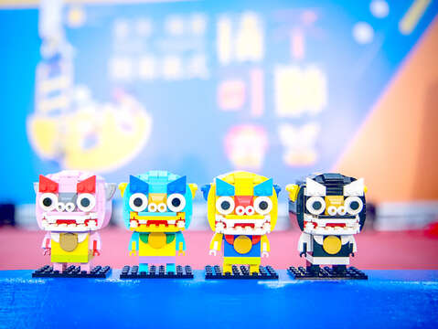 觀光處邀請黃彥智大師二度來金門教小朋友組裝「風太郎」積木，今、明兩天報名。