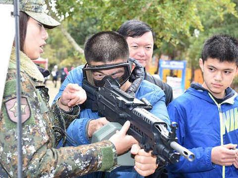 2021金門馬拉松是否續辦，縣府將在1/11正式對外宣布圖為2019金門馬拉松賽事及相關活動盛況。 （縣府教育處提供）