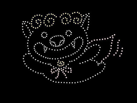 高達400架無人機燈光秀，將呈現金門在地獨有特色，透過精準華麗的排列，幻化於夜空中。