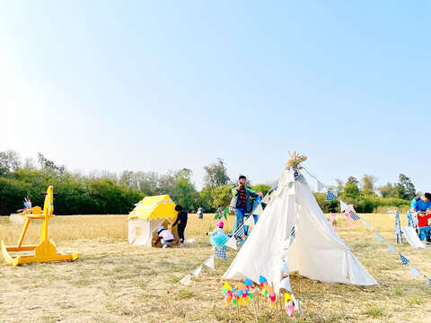 以「地景麥田風光與蚵田體驗」為主題的2021年金門石蚵小麥文化季活動，推出首創童話嘉年華麥田風光系列活動。