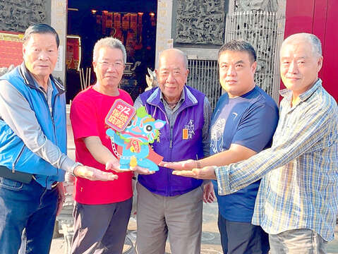 金沙鎮攜手金城鎮，推出限定版「AR浯島城隍風獅爺」，期藉此活動讓兩鄉鎮文化活動相結合，發揮相乘效果。（陳麗妤攝）