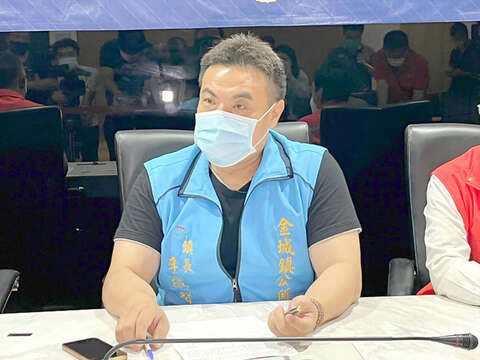 金城鎮鎮長李誠智昨日宣布，今年浯島城隍文化觀光季所有動態活動都將延期舉行。