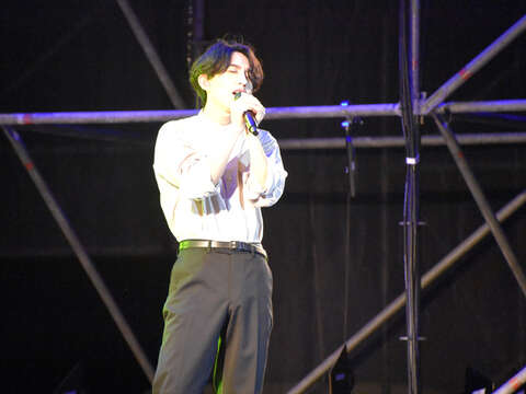 林宥嘉壓軸演唱。