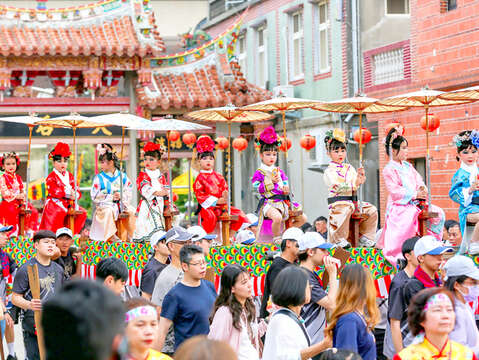 迎城隍遶境將於今日下午展開，先前已舉辦藝陣大遊行。