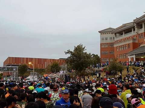 金門馬拉松來自16個國家地區 7200人參賽