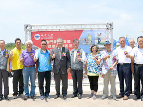 銘傳大學金門校區昨日舉辦金門海上樂園開幕啟用儀式暨金門縣中小學第一屆水域活動開訓典禮。