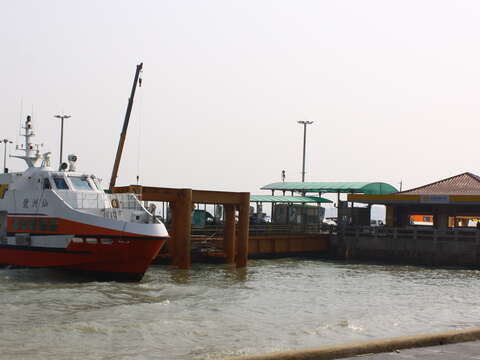 Jiougong Pier
