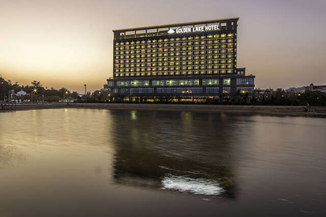 飯店夜景圖 - Tommy