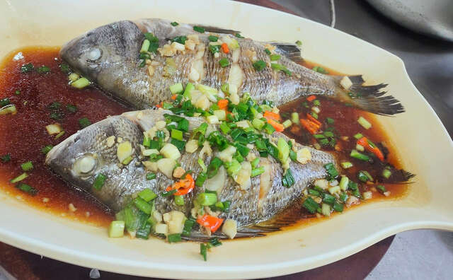 業者提供：清蒸黑鯛