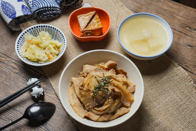 豬肉丼飯