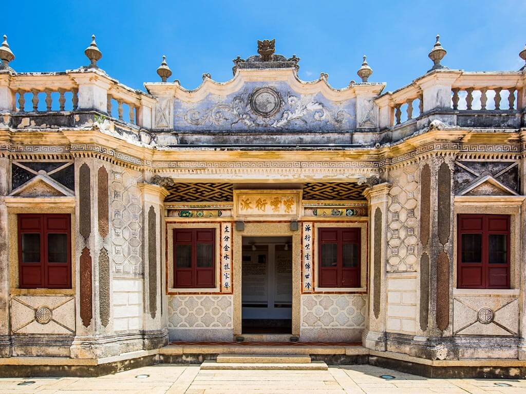 Western-style architectures