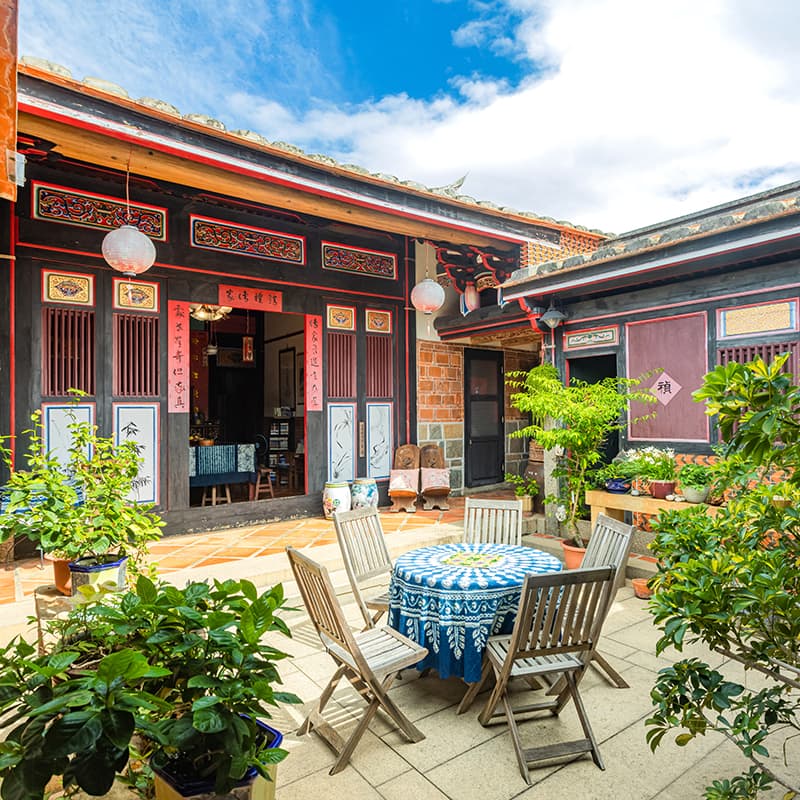 入住古厝洋樓民宿