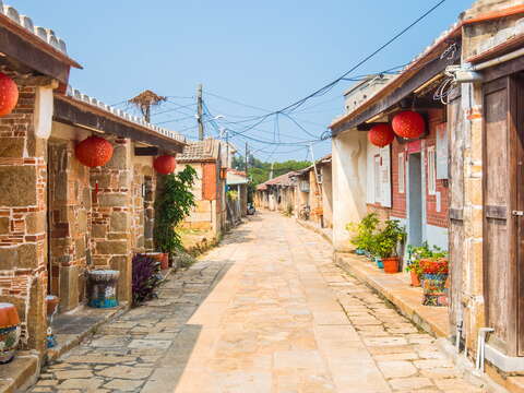 明遺老街
