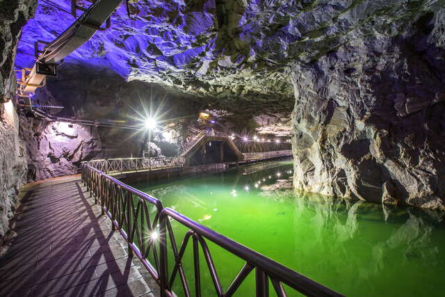 Zhaishan Tunnel