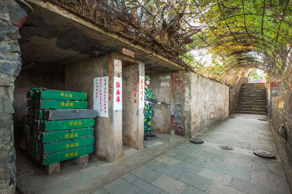 鐵漢堡展示