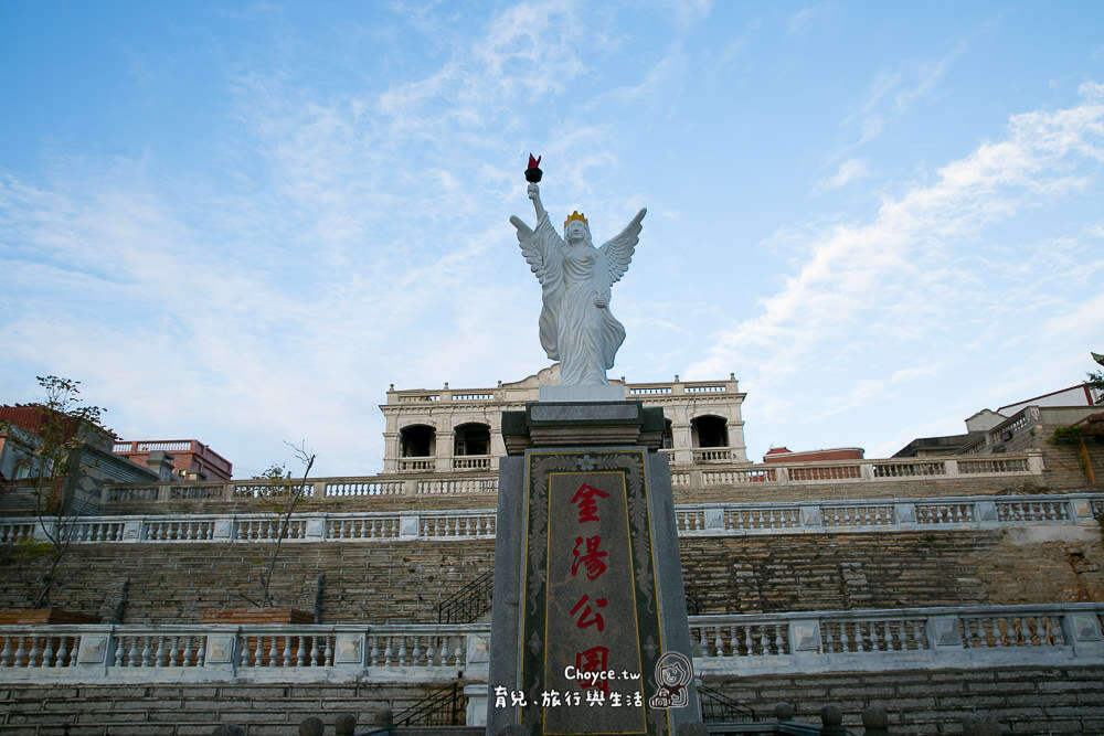 陳景蘭洋樓前設下自由女神像