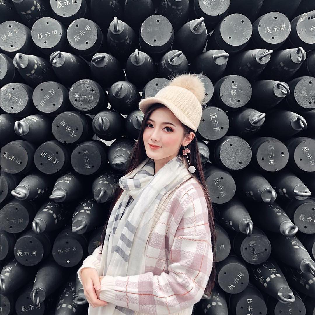 獅山砲陣地 
小編聽到廣大網民的心聲了
來張超美網美&好拍砲彈牆
-
感謝  @valerie1225 美圖分享
-
了解不少金門...