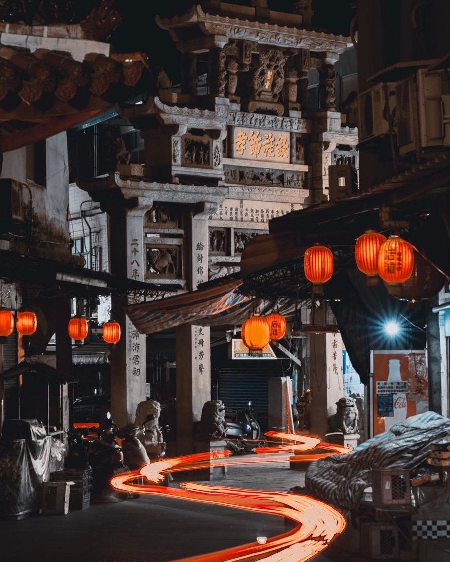 邱良功母節孝坊
佇立在熱鬧後浦街上的邱良功母節孝坊，是金門規模最大且最精緻的牌坊，細膩的雕刻記錄著邱良功功成名就返鄉的情節。
-
...