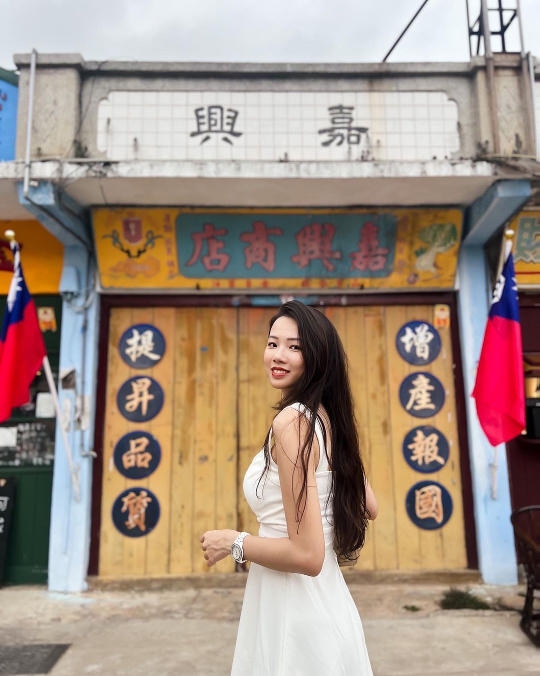 陽翟老街
位於金沙鎮的陽翟老街，過去為金東師駐紮的軍事重鎮，亦是當時軍人娛樂消費的去處。老街許多復古店面、招牌保留至今，成了熱門打...