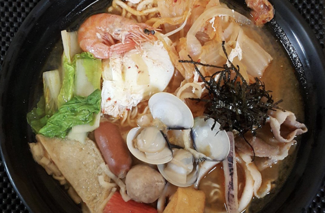 泡菜鍋燒意麵
