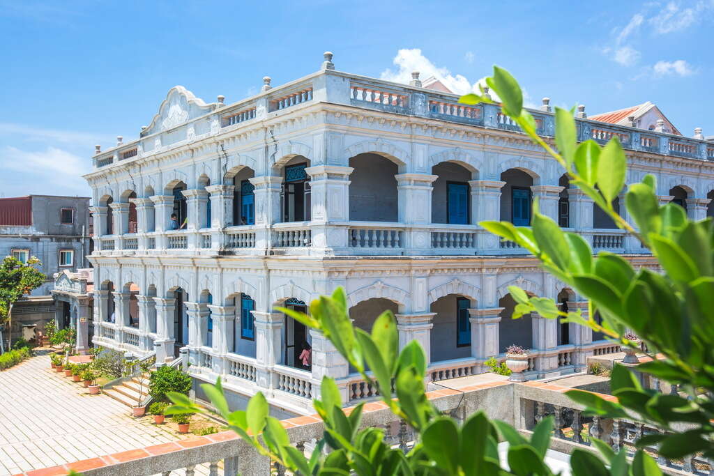 Western-style Buildings